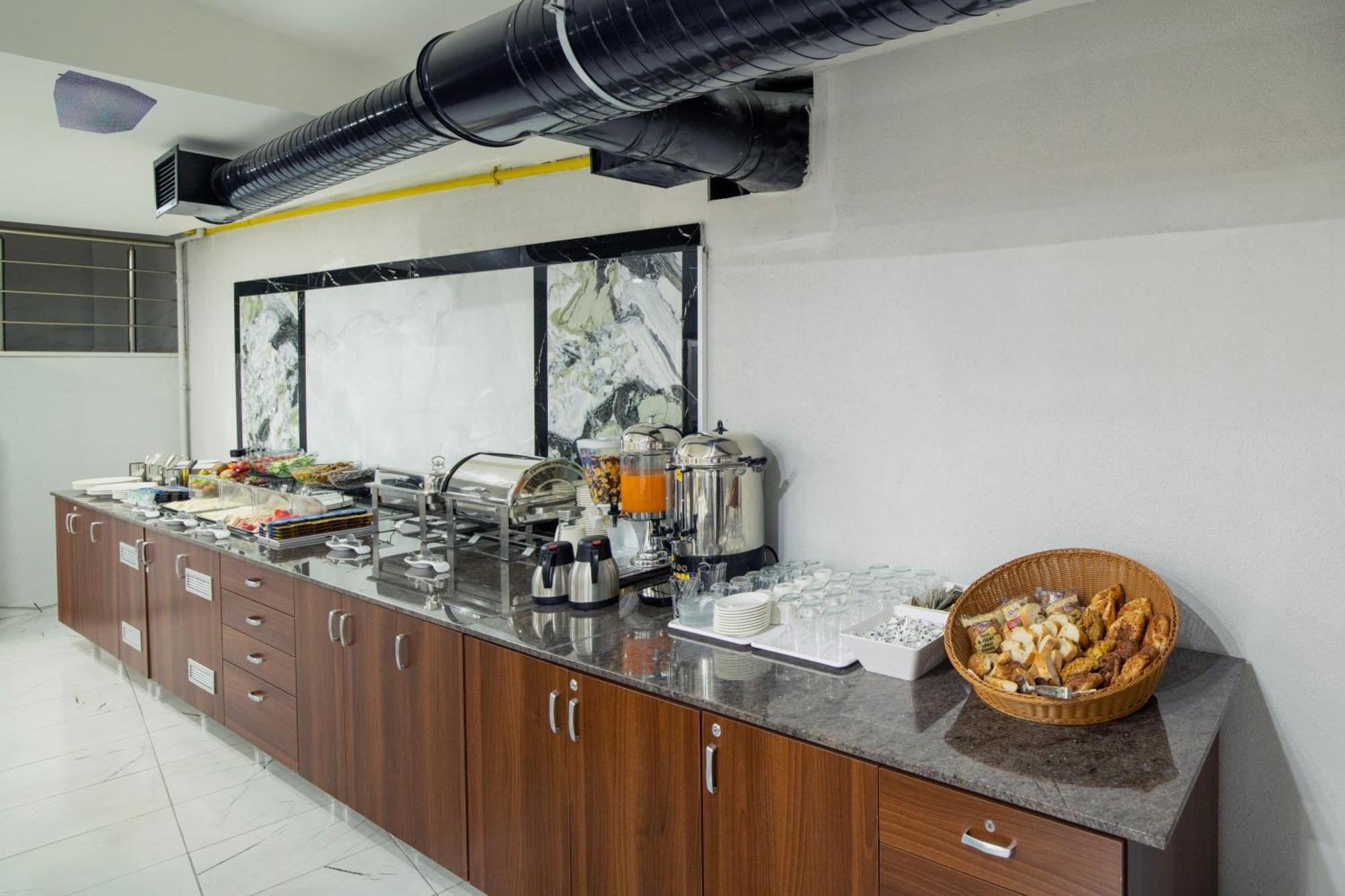 Istanbul Efes Hotel Εξωτερικό φωτογραφία